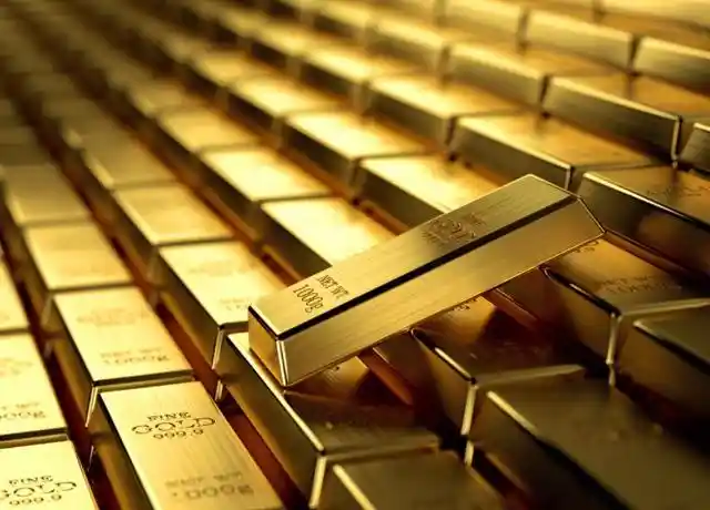 关税传导影响通胀，黄金受美联储加息预期压制